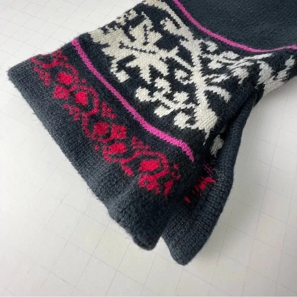 Hanna Anderson Fair Isle Knit Sweater Long Bell Slit Sleeve Size 8 (130) - Picture 3 of 7